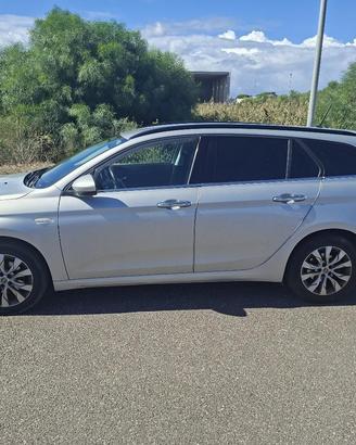 Fiat Tipo 1.6 Mjt cambio automatico