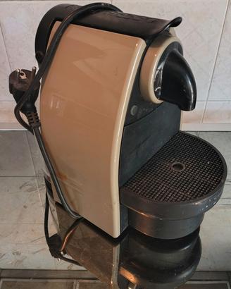 Macchina Caffè Nespresso Krups Essenza XN2140