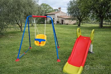 Altalena e scivolo 