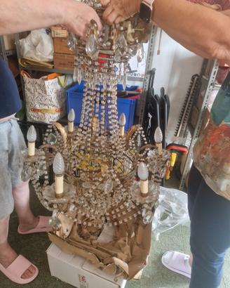 lampadario di cristallo a gocce