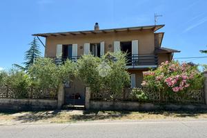 CASA INDIPENDENTE A GUBBIO