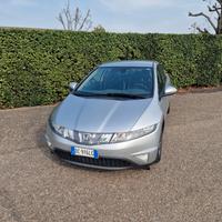 Honda Civic 1.8 i-VTEC 5p Sport