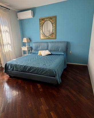 Letto matrimoniale e materasso