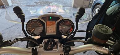 BMW R1200R