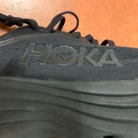Hoka scarpe ( come nuove )