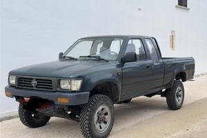 Toyota hilux extracab