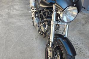 Ducati Monster SR2