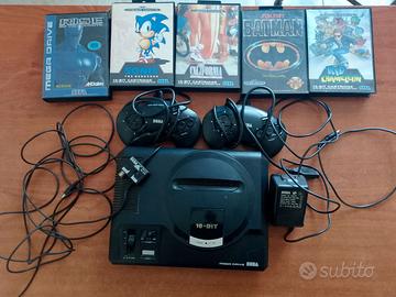 SEGA Mega Drive 16 bit con 5 giochi