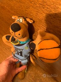 Peluche scooby doo basketball