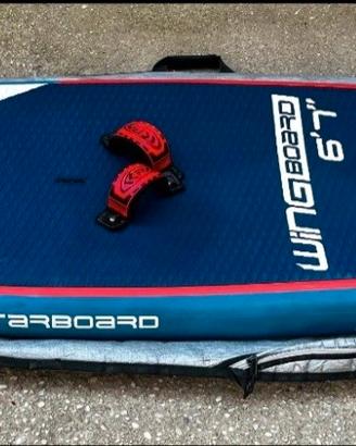 Tavola da wingfoil Starboard Blue Carbon 115 litri