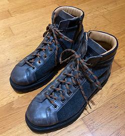 Stivaletti Santoni (numero 40)