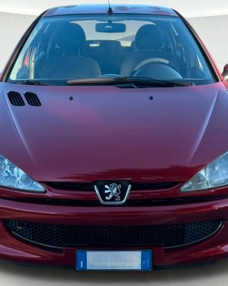 Peugeot 206 1.1 5p. XT