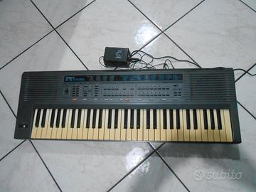 Roland e5