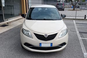 LANCIA Ypsilon 1.2 69 CV 5p Platinum - 2016