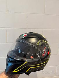 Casco moto agv