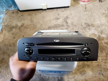 Stereo originale 147 - GT Q2