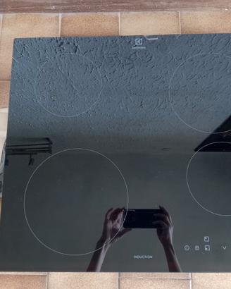 Piano ad induzione Electrolux