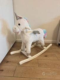 Unicorno a dondolo