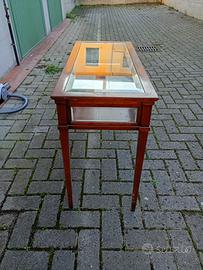 Consolle con vetro apribile