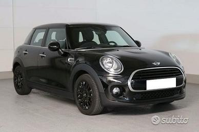 Ricambi per mini cooper 5 porte 2018