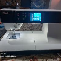 Ricamatrice pfaff creative 3.0