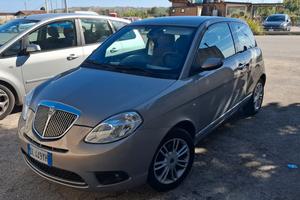 Lancia Ypsilon - SOLI 51.000 km - Interni in PELLE