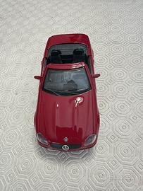 Maisto 1:24 Mercedes Benz SLK 230 Rossa