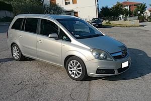 Opel Zafira 1.9 CDTI 120CV Cosmo