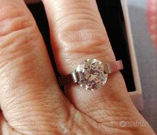 Anello acciaio e Swarovski  misura  16