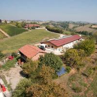 Stalle capre da latte e caseificio in Monferrato