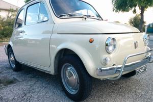 Fiat 500 L (1972) – CRS – Restaurato nel 2006,