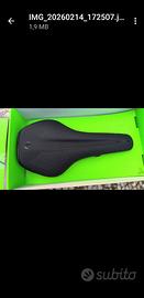 Sella carbonio nuova