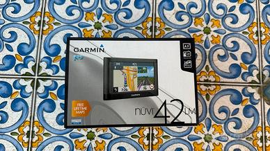 Navigatore GPS Garmin nüvi 42LM nuovo