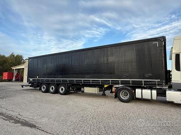 Semirimorchio centinato Schmitz 2016