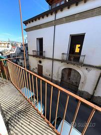 Appartamento di 60 m² con 2 locali e box auto a Ma