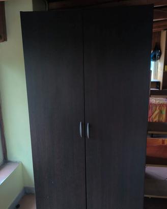 2 armadi per cameretta 