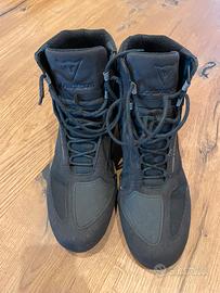 Scarpe moto Dainese