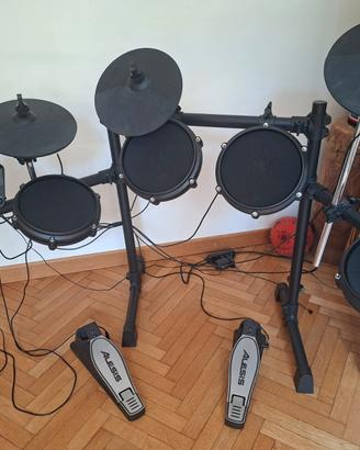 Batteria elettronica-Alesis turbo mesh kit
