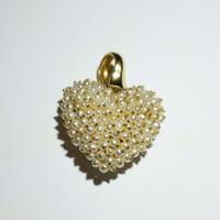 Ciondolo a cuore in oro 18 kt con perle