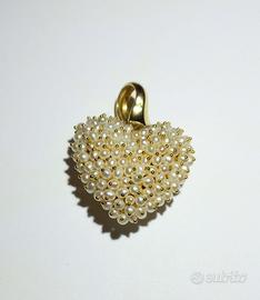 Ciondolo a cuore in oro 18 kt con perle