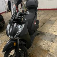 Honda Sh 350 Sport blocca ruota
