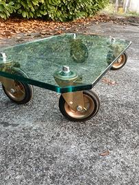 tavolo in vetro con ruote 