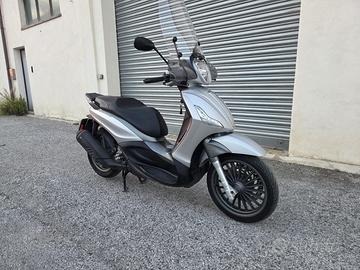Piaggio Beverly 300 S