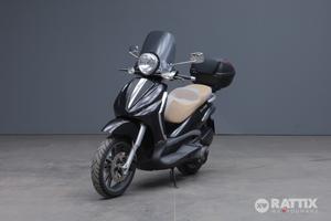 PIAGGIO Beverly Tourer 300