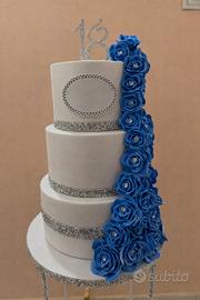 torta scenografica 18 anni