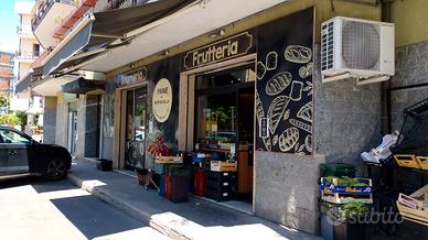 Attività di salumeria fruttetia