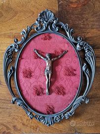 Icona Crocefisso vintage con cornice barocca