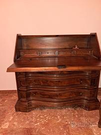 Como con secretaire in legno
