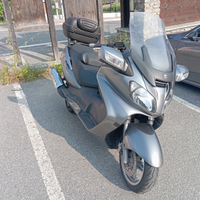 Suzuki Burgman 650 executive