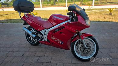 Honda Vfr 750 
